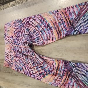 Lululemon leggings size 10